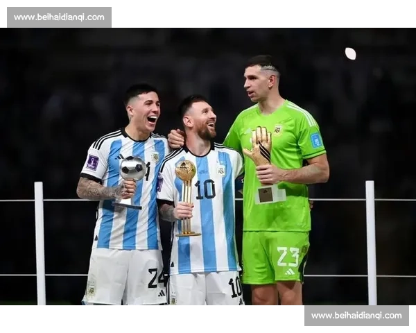 战术鬼才斯卡洛尼,为恩佐量身打造2026世界杯战术 战术鬼才斯卡洛尼,为恩佐量身打造2026世界杯战术