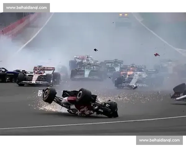 意外频发！F1虚拟大奖赛比真实赛道更刺激！